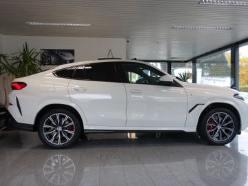 BMW X6 - 11