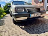 Opel Ascona C 2.0i ( C20NE ), Sondermod. Jubilee - Opel Ascona: 2.0