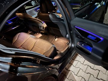 Bild 7 Mercedes-Benz C 300 C Limousine C 300 d