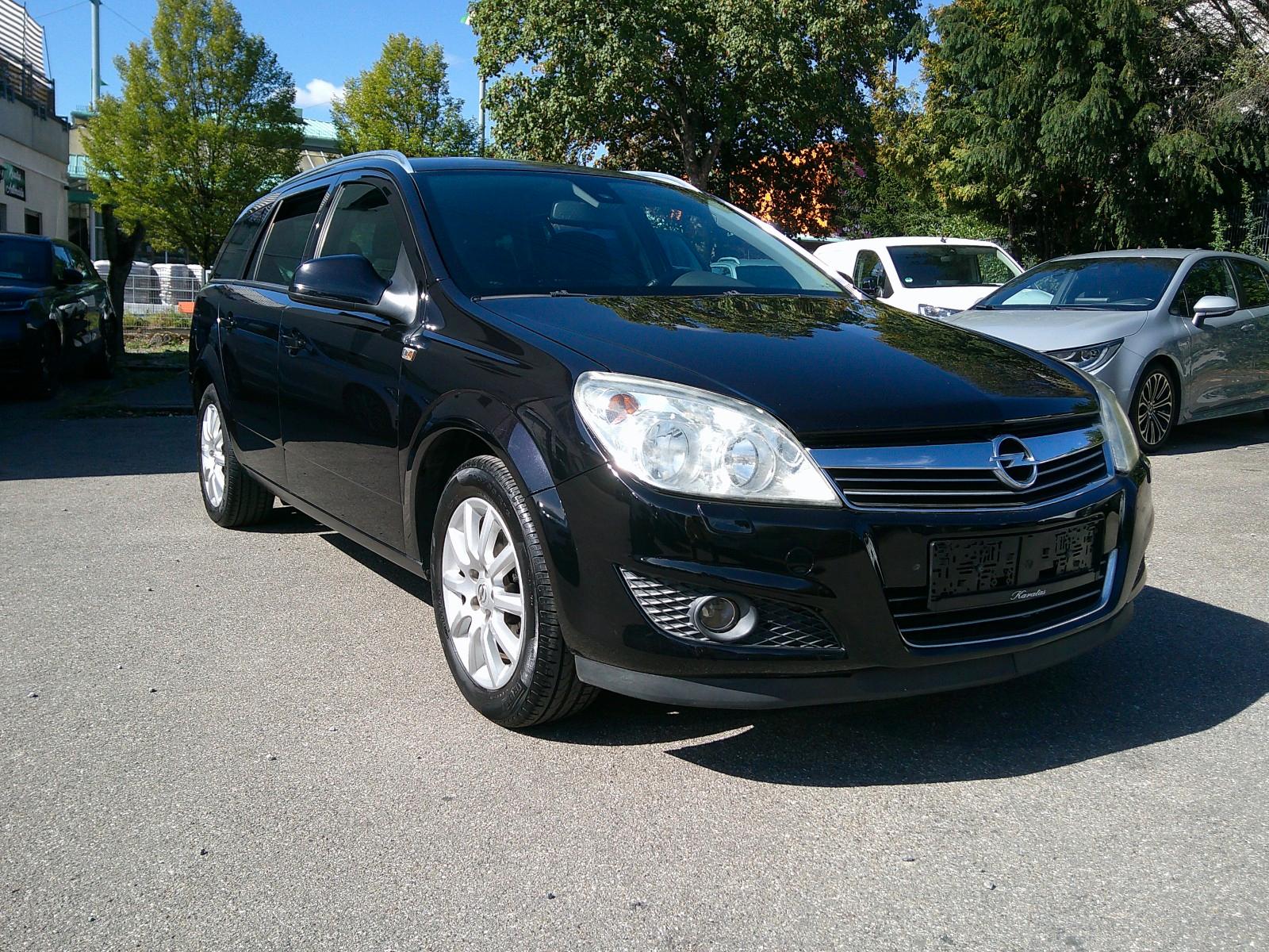Opel Astra H 1,6 Caravan Edition 2.Hand 8xbereift PDC