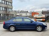 Skoda Octavia Lim. Elegance 1.8 TSI Euro5 Climatronic - Skoda Octavia mit Benzin-Antrieb: Limousine, 1.8