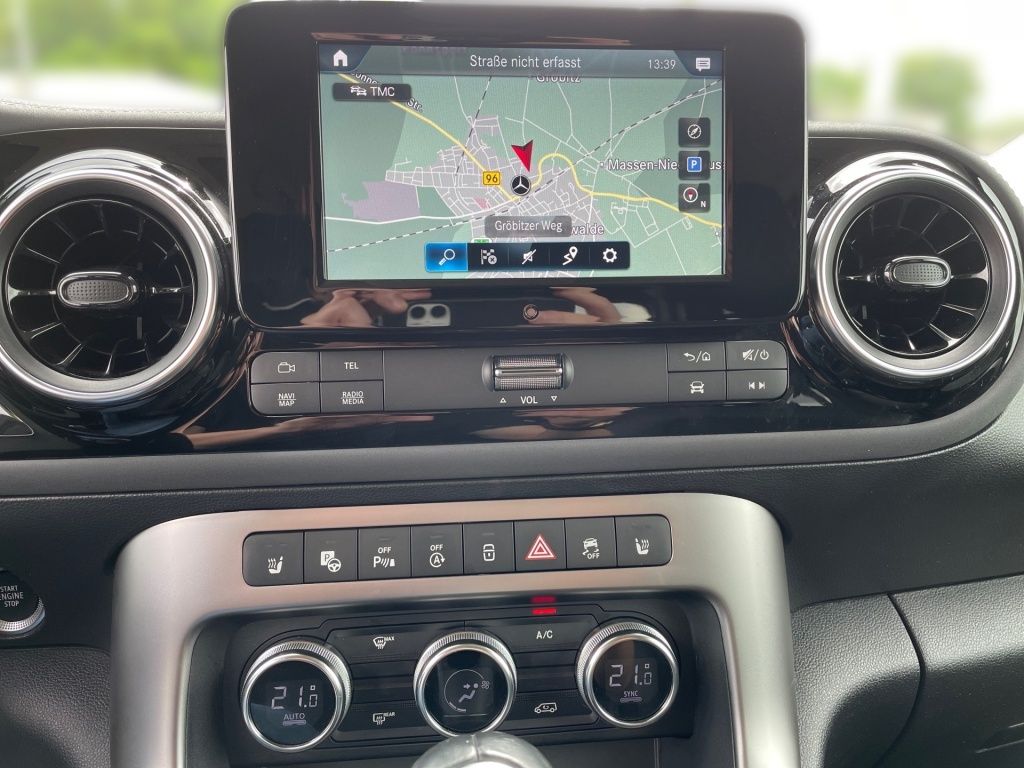 Fahrzeugabbildung Mercedes-Benz T 180 d Edition Standard AHK, LED, NAVI, RFK, SH