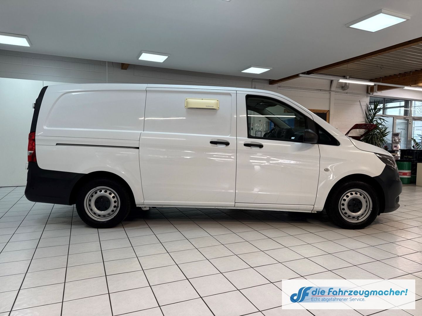 Fahrzeugabbildung Mercedes-Benz Vito Kasten 114 CDI BT RWD lang  Parklenkass. Te
