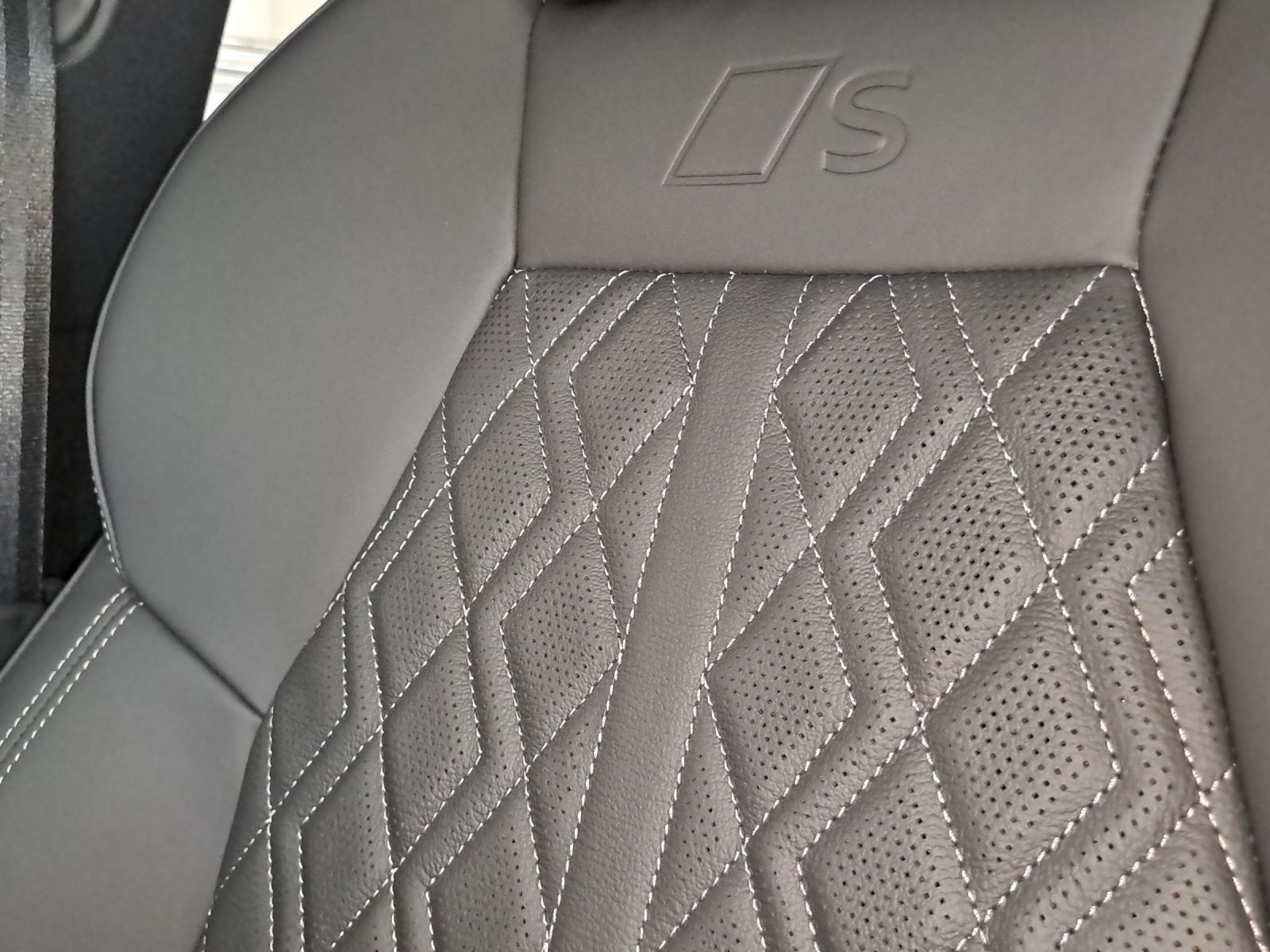 Audi SQ5 - Bild 24
