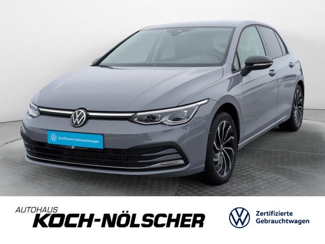 Volkswagen Golf VIII 1.5TSI Move Navi LED ACC Kamera