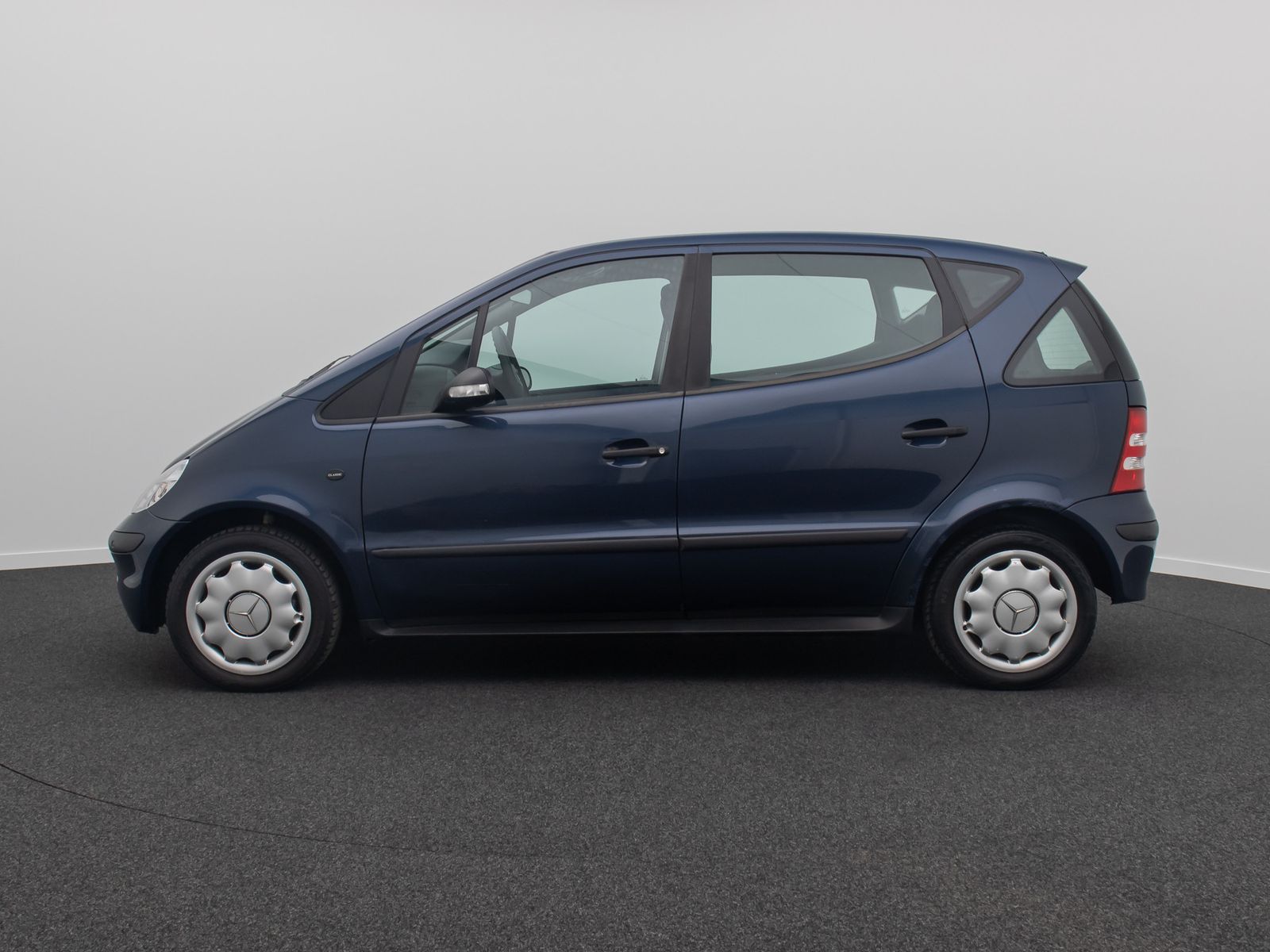 Fahrzeugabbildung Mercedes-Benz A 160 PDC Regensensor KomfortPaket