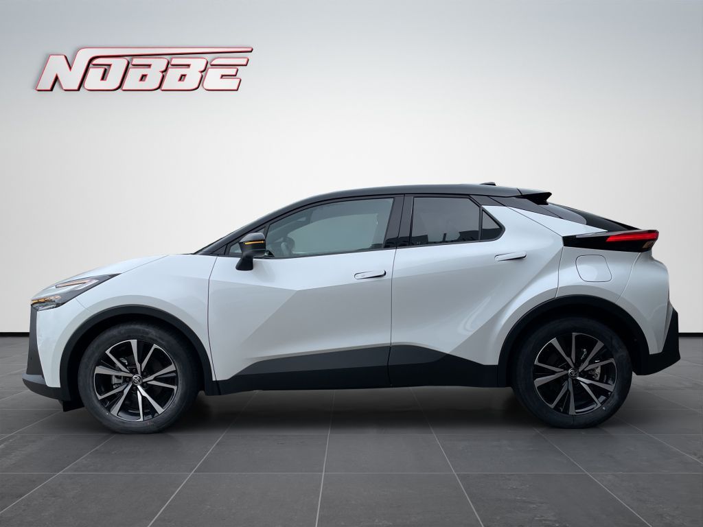 Toyota C-HR 1.8 Hybrid Black&White imagem 2