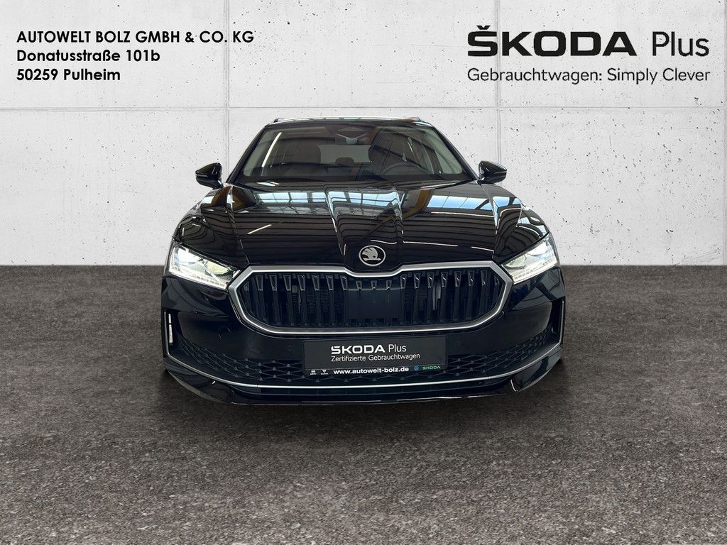 Skoda Superb - Bild 2