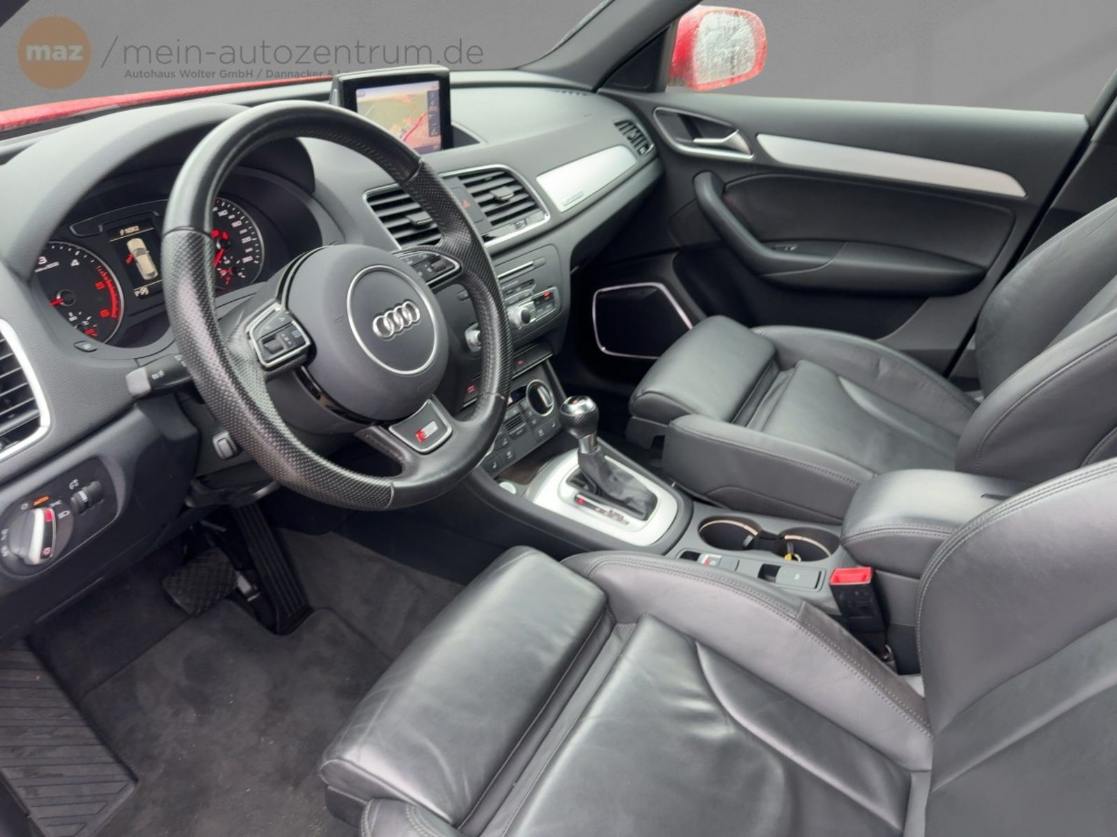 Fahrzeugabbildung Audi Q3 2.0 TDI quattro sport Alu LED AHK Pano. Navi