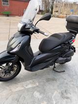 Piaggio Beverly 400 HPE - PIAGGIO BEVERLY 400