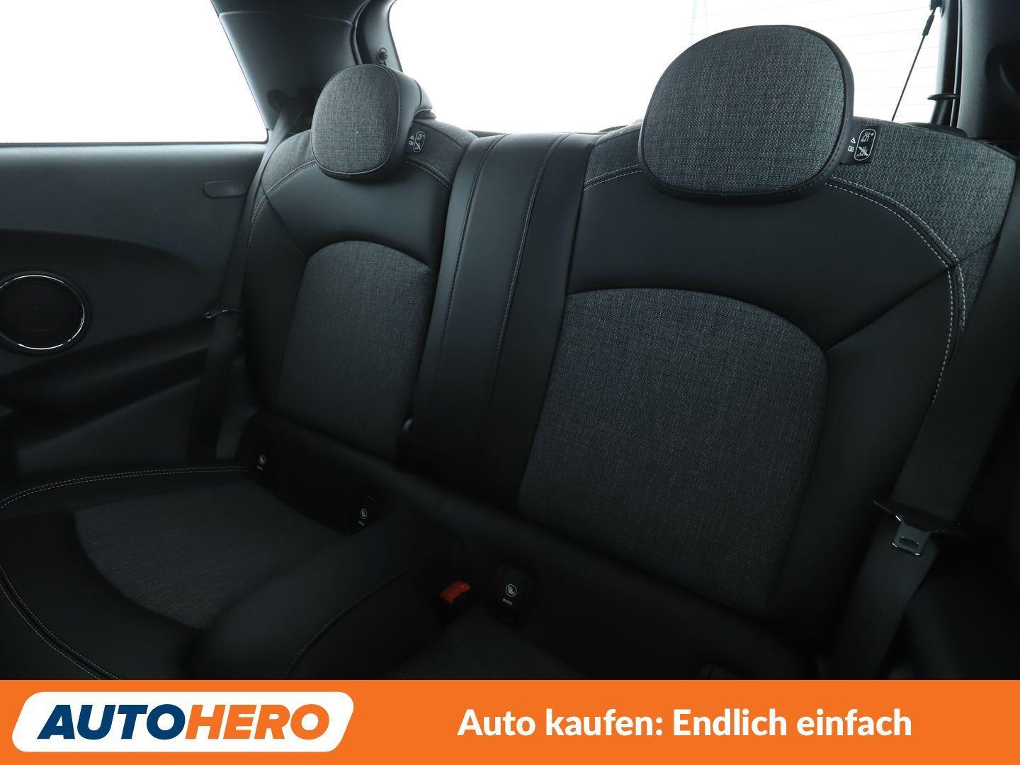 MINI Cooper Aut.*NAVI*LED*PDC*SHZ*KLIMA*TEMPO*