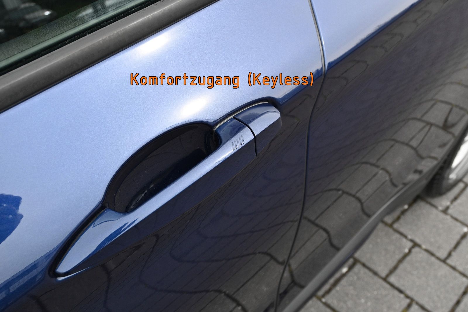 Fahrzeugabbildung BMW X1 xDr20d SPORT °AHK°KAMERA°LEDER°MEMO°NAVI°PANO