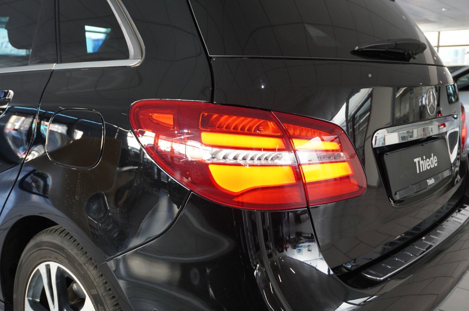 Fahrzeugabbildung Mercedes-Benz B 180 CDI STYLE NAVI/LED/KAMERA/SHZ/TEMP./PDC