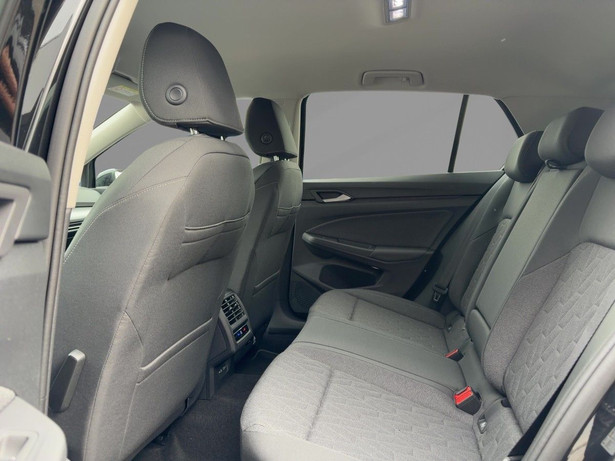 Volkswagen Golf - Bild 9