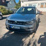 Volkswagen Tiguan*1.4 TSI*60tkm*TÜV NEU*Scheckheft gepflegt - Volkswagen: G60