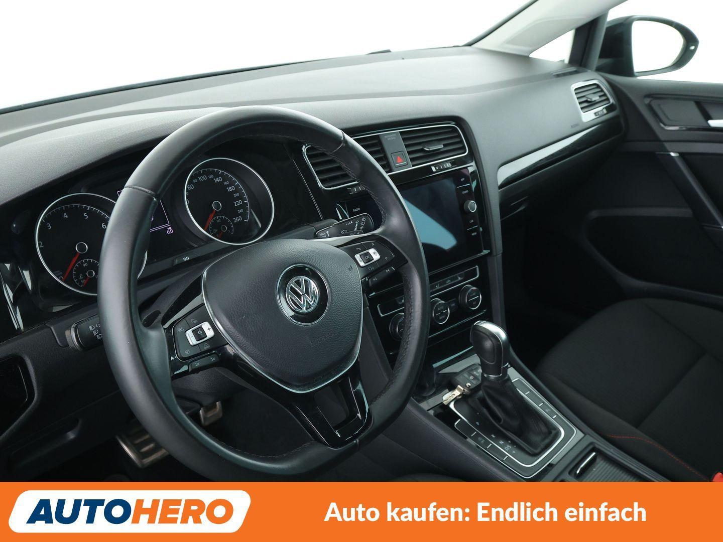 Volkswagen Golf VII 1.5 TSI ACT Sound*ACC*PDC*SHZ*KLIMA*