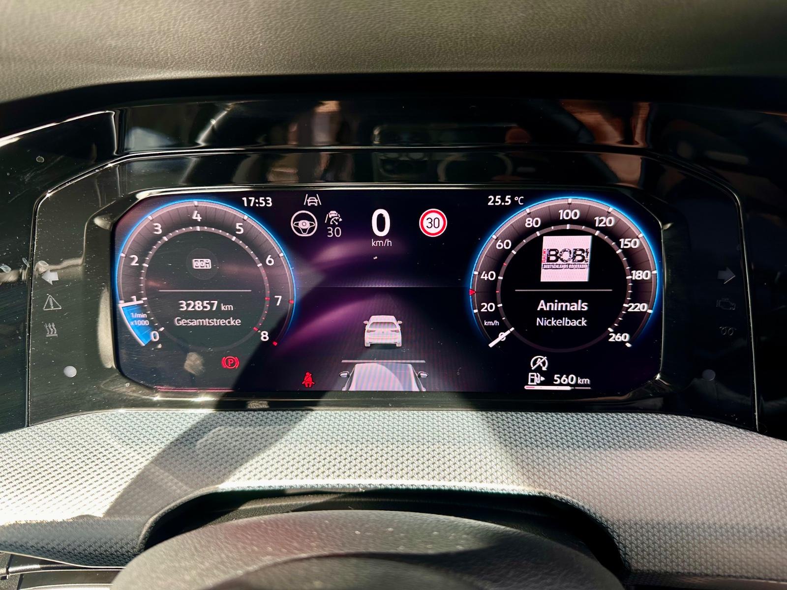 Volkswagen Golf 8 Goal 1.5 TSI LED App-Connect 1.Hand, миниатюра 17