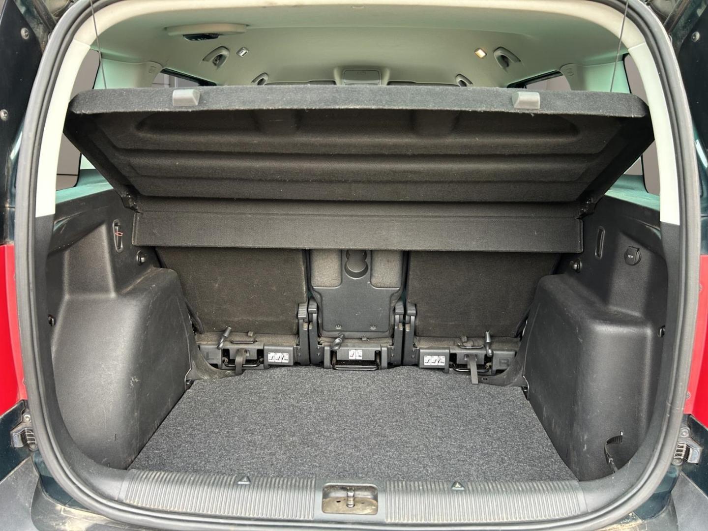 Skoda Yeti Active Plus 2.0 TDI 110 ch • 4x4 • BVM6 • Sièges chauffants