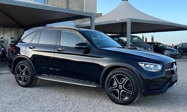Mercedes-Benz MERCEDES GLC 220 d 4Matic Premium AMG Uni Prop. imagem 2