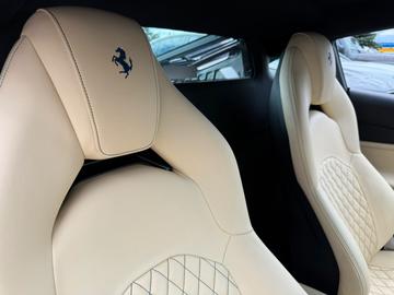 صورة مصغرة 28 لـ 2016 Ferrari 488 GTB