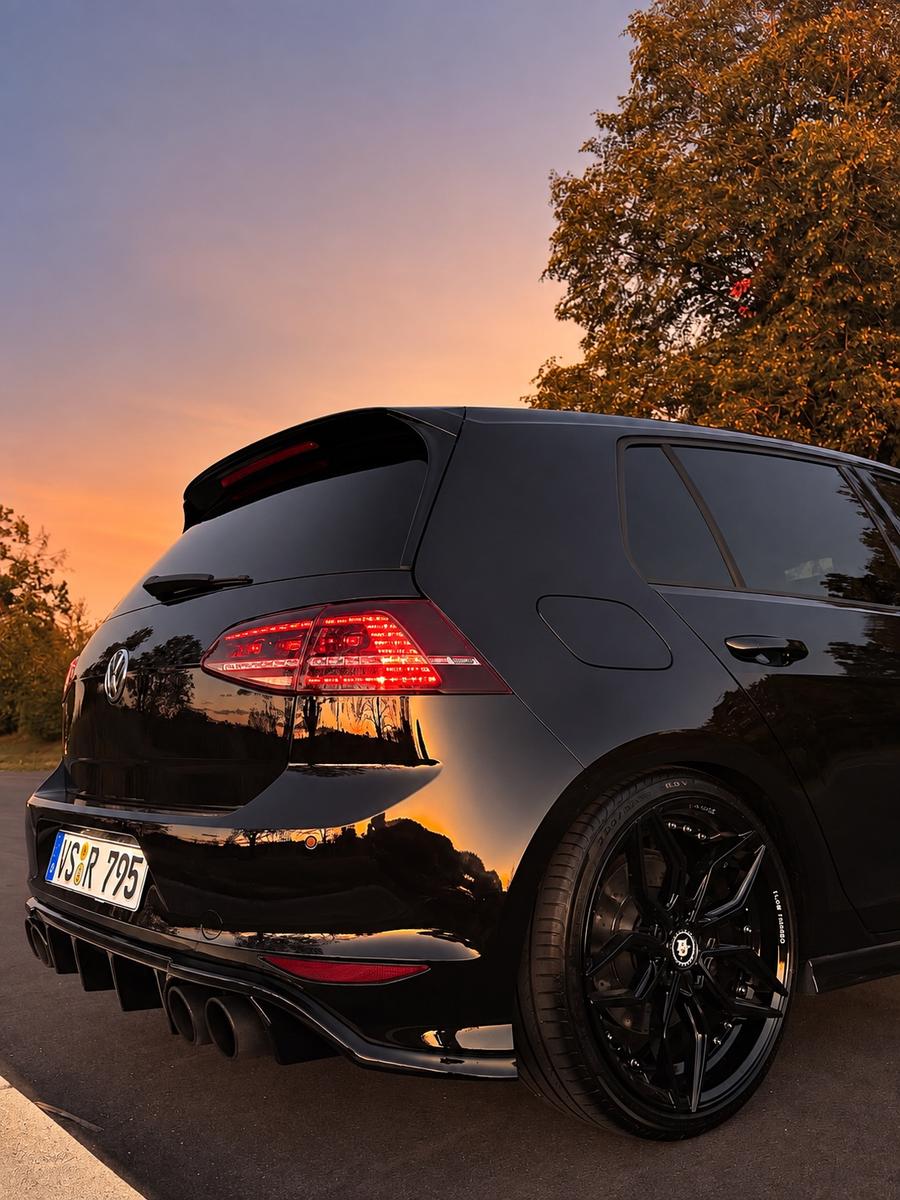 Volkswagen Golf 2.0 TSI DSG 4MOTION BMT R R