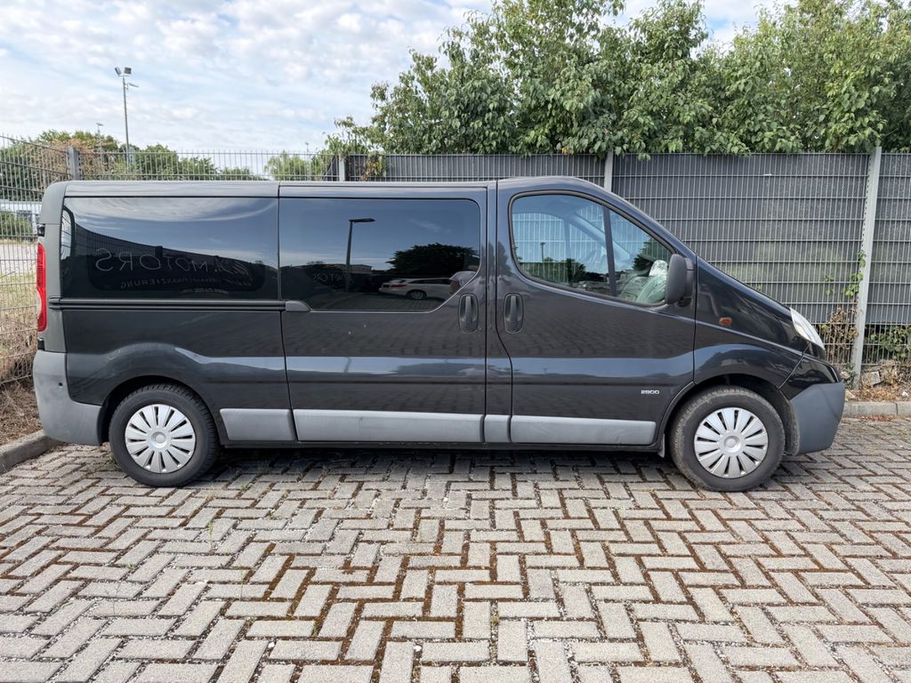 OPEL Vivaro Kasten/Kombi L2H1 2,9t/KLIMA/AHK/STANDHEI OPEL Vivaro Kasten/Kombi L2H1 2,9t/KLIMA/AHK/STANDHEI