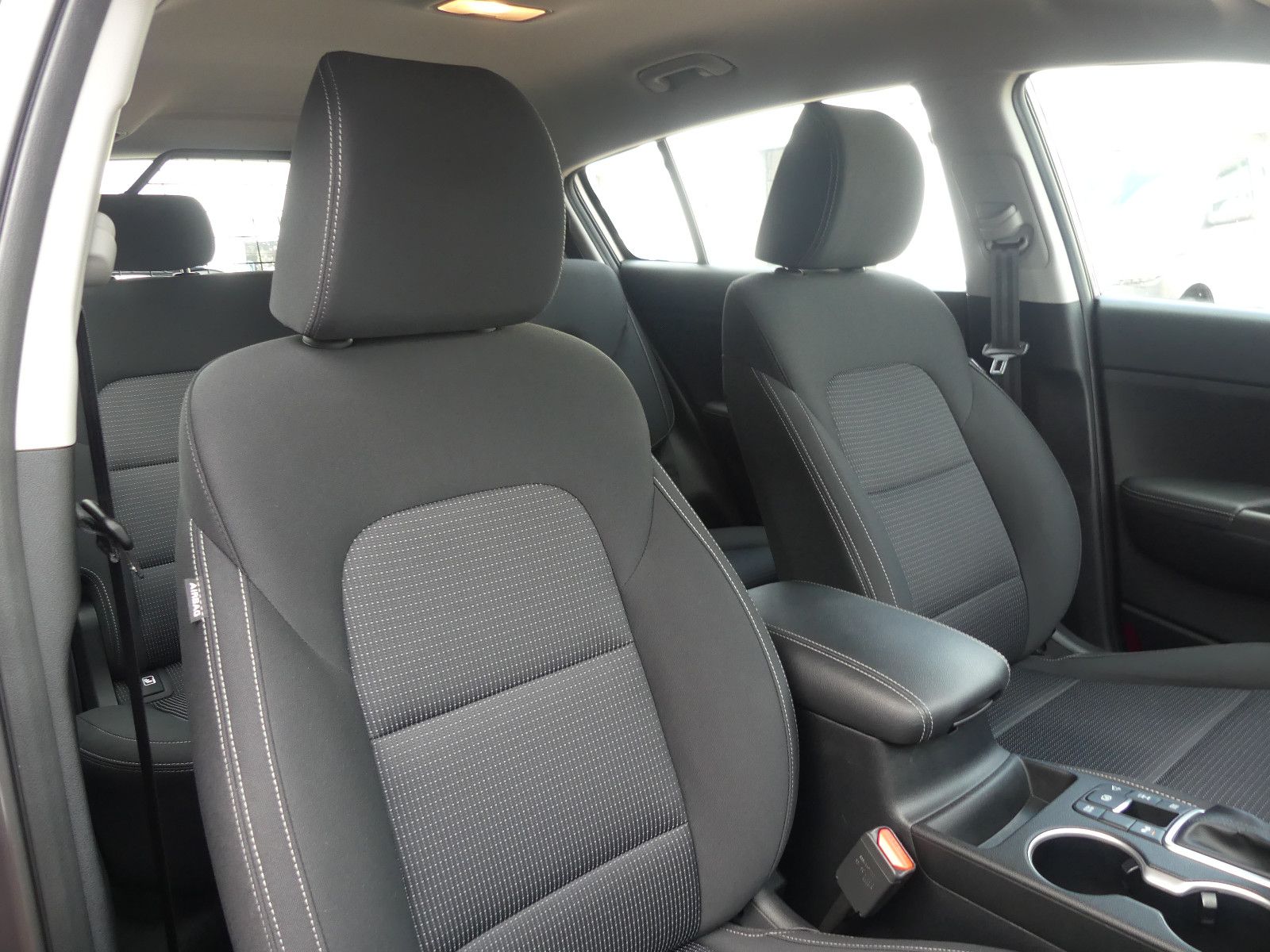 Fahrzeugabbildung Kia Sportage Vision 4WD Allrad*Navi*Allwetterreifen