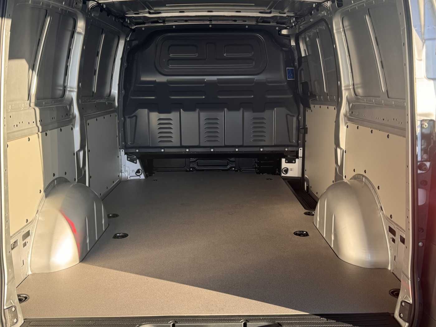 Fahrzeugabbildung Mercedes-Benz eVito 112 Audio 30 Sitzheizung Kamera Tempomat