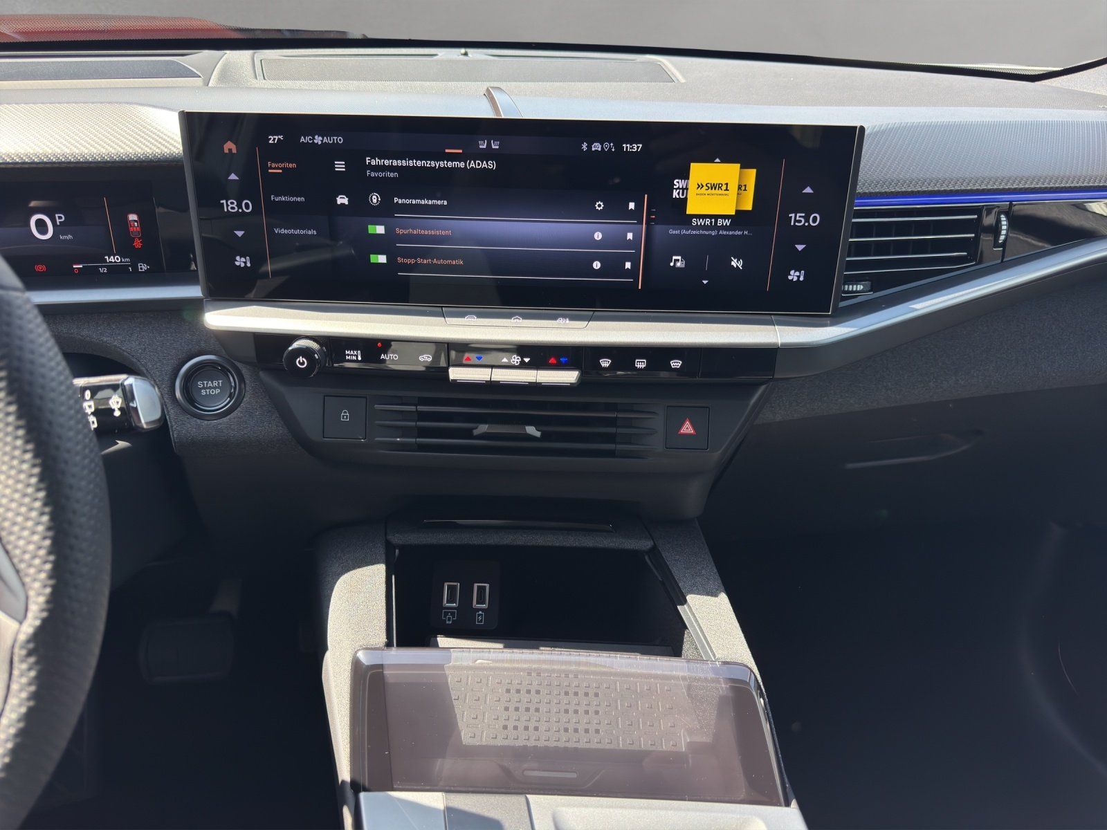 Fahrzeugabbildung Opel Grandland 1.2 Mild-Hybrid Ultimate/PANO/KAMERA/