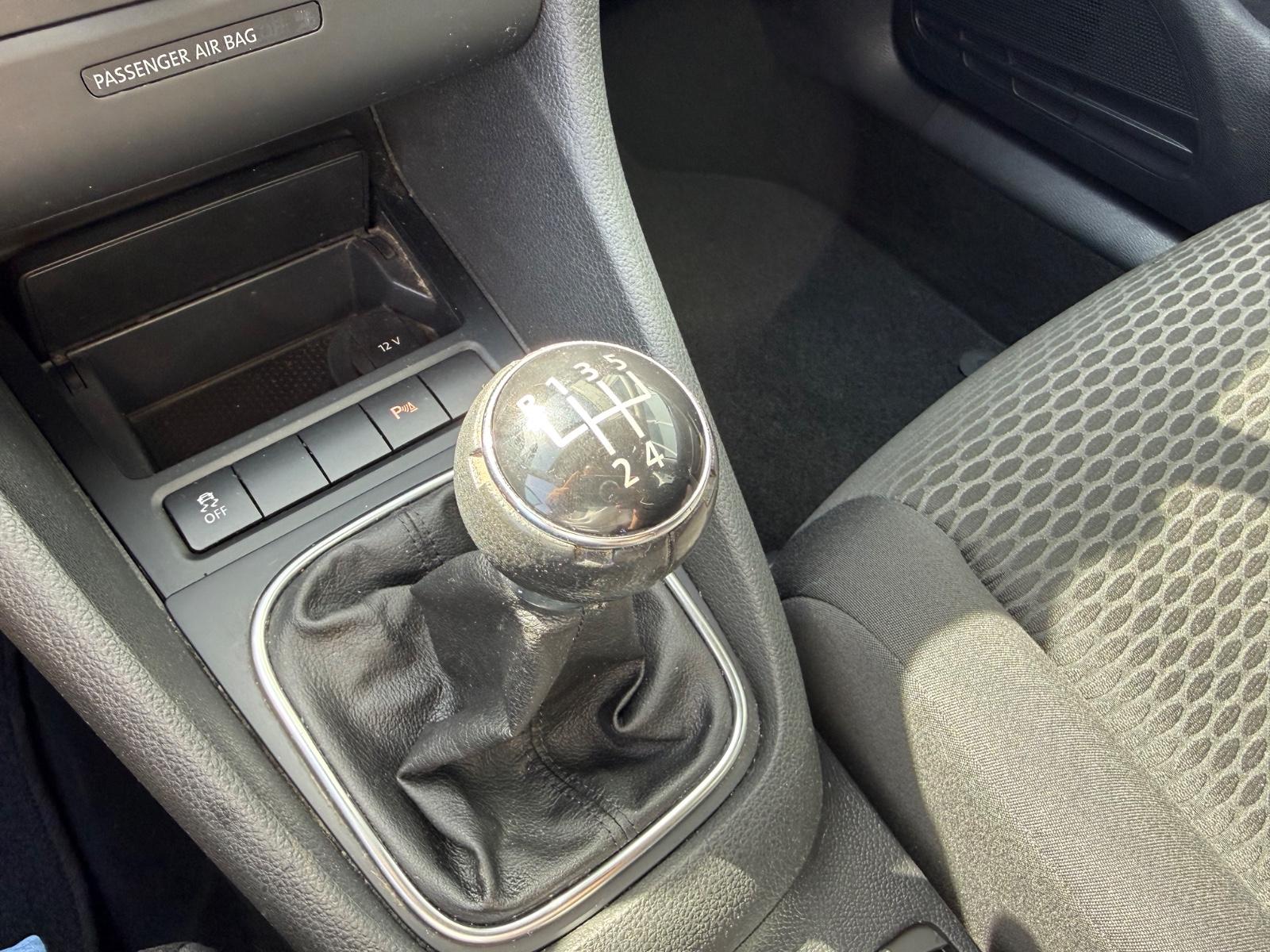 Volkswagen Golf VI 1,6 TDI 77kW 105PS Trendline/NAVI/PDC