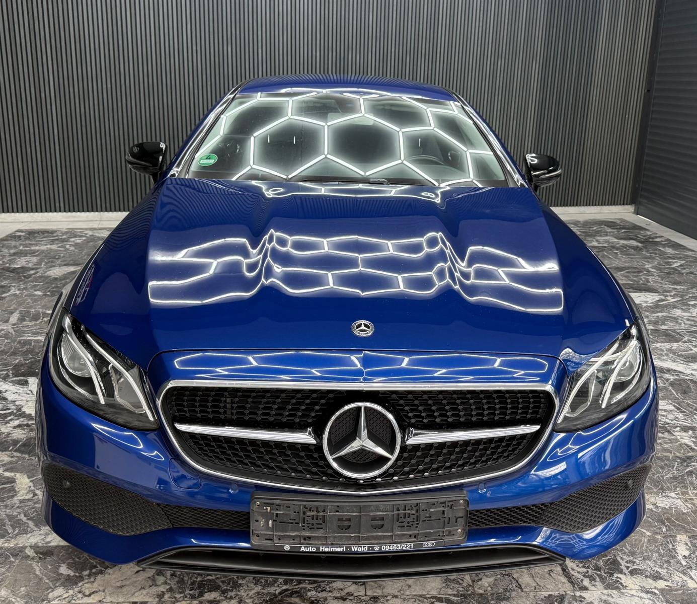 Mercedes-Benz E 200 E Coupe E 200 Avantgarde