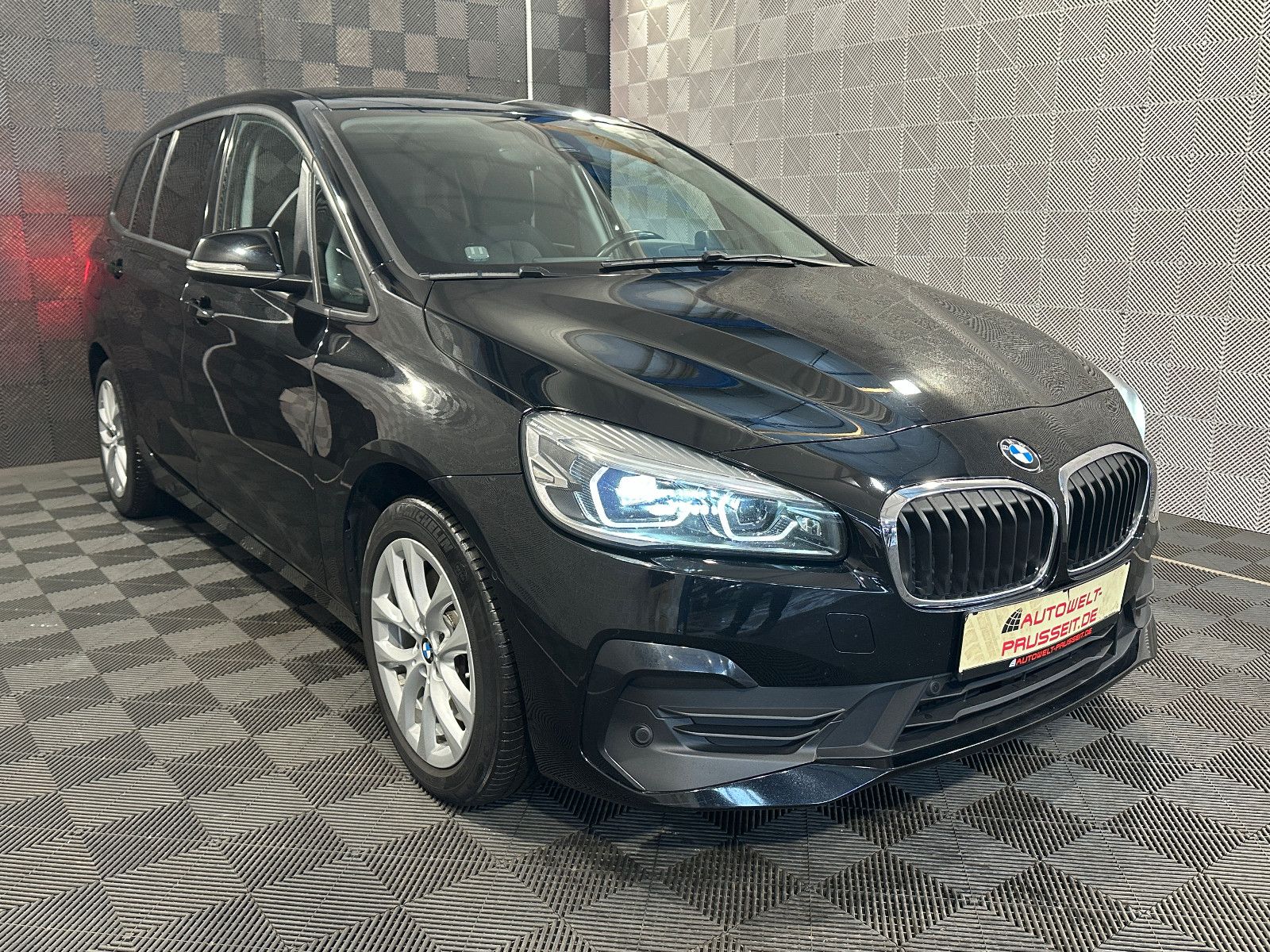 Gebrauchtwagen BMW 218 218 d Gran Tourer*AHK*LED-HUD-ACC-NAVI-PDC-HIFI in Horb am Neckar