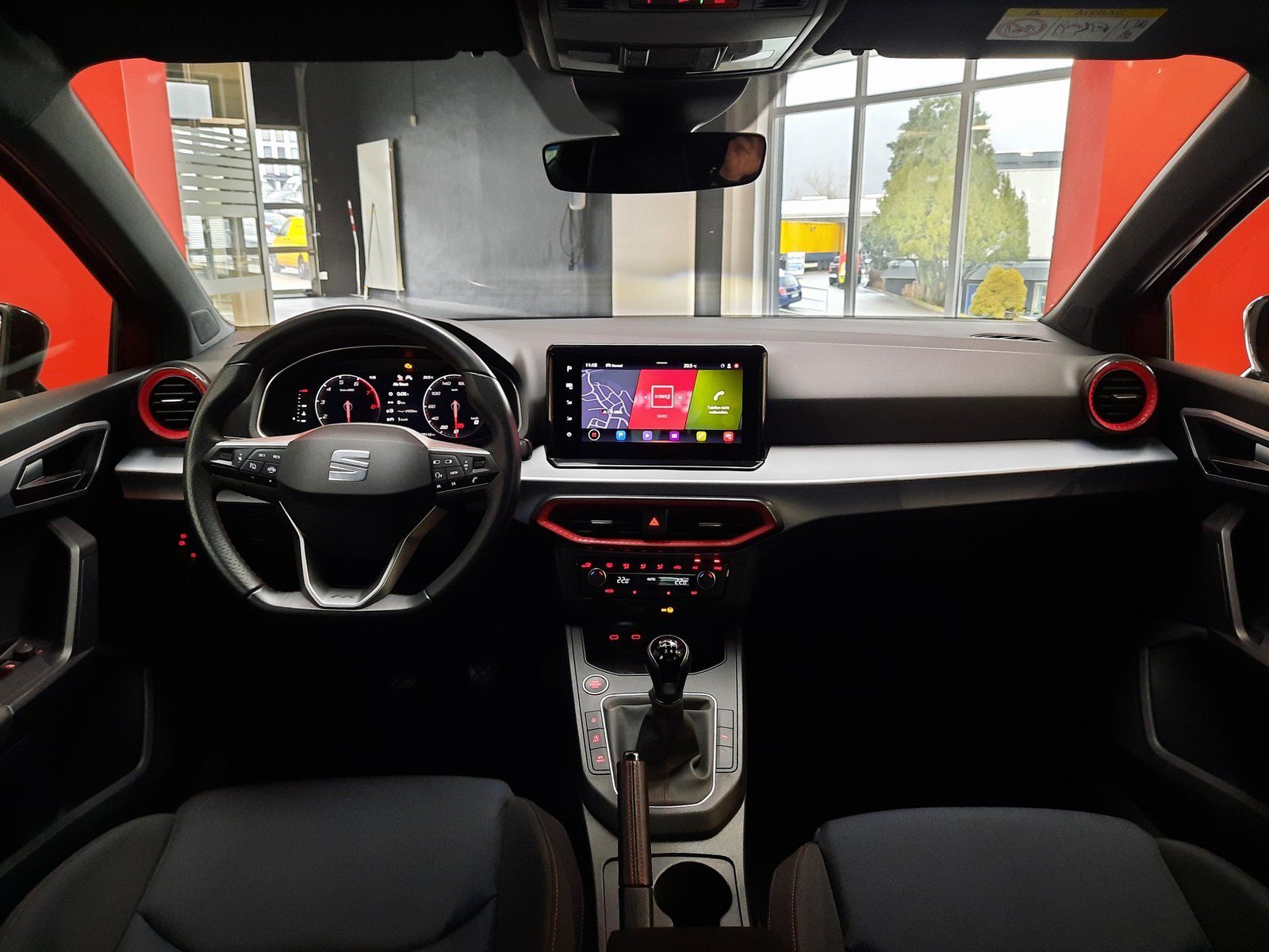 Fahrzeugabbildung SEAT Ibiza FR TSI *Navi*Cam*LED*Einparkh*MirrorLink*