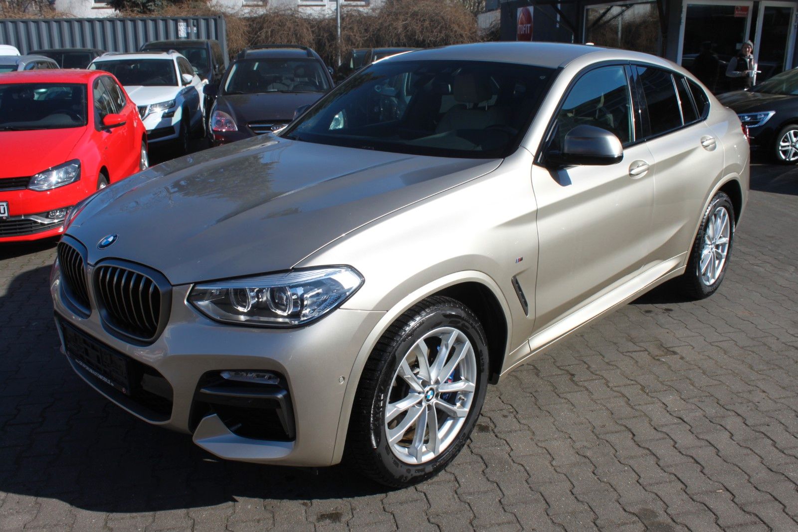 BMW X4 M40d CarPlay