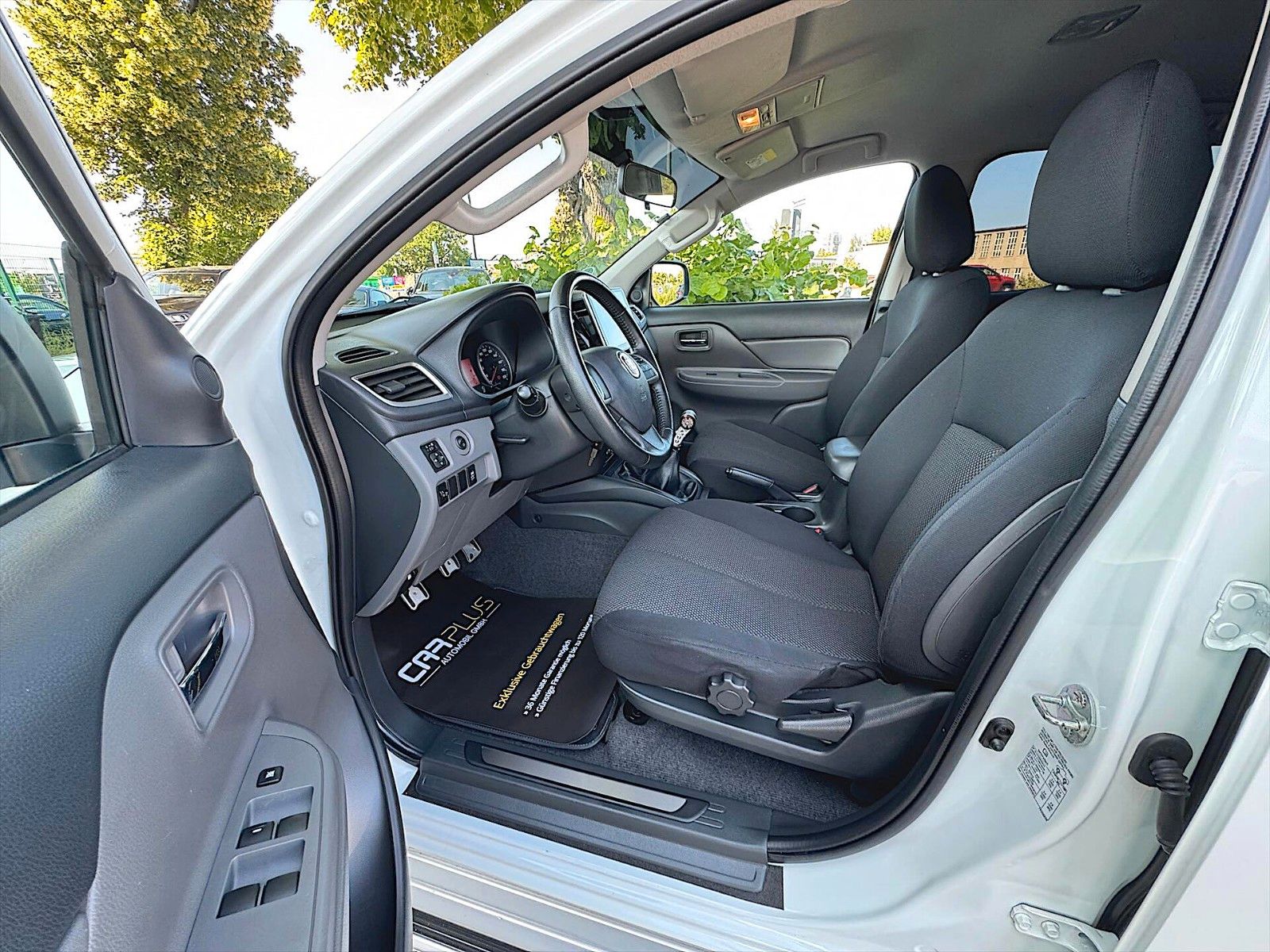 Fahrzeugabbildung Fiat Fullback 2.4 JTD Double Cab Offroad Cross DAB+