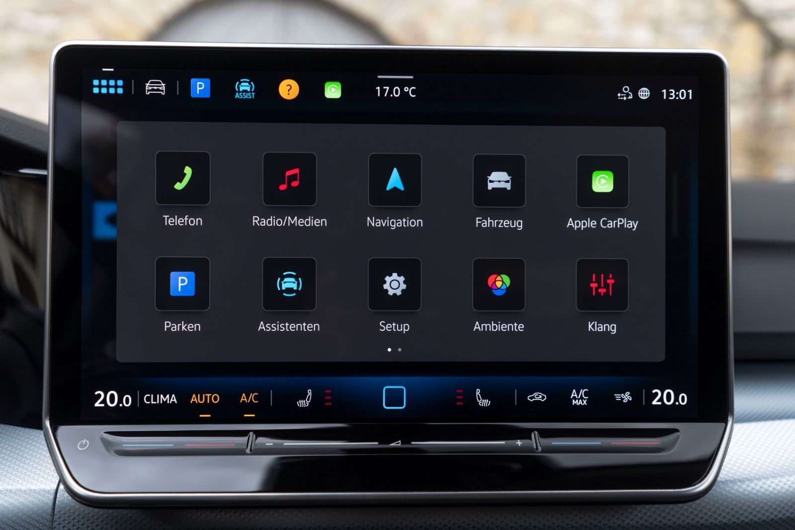 Fahrzeugabbildung Volkswagen Golf VIII 2.0 TDI ENERGY ACC LED KAM CARPLAY AHK
