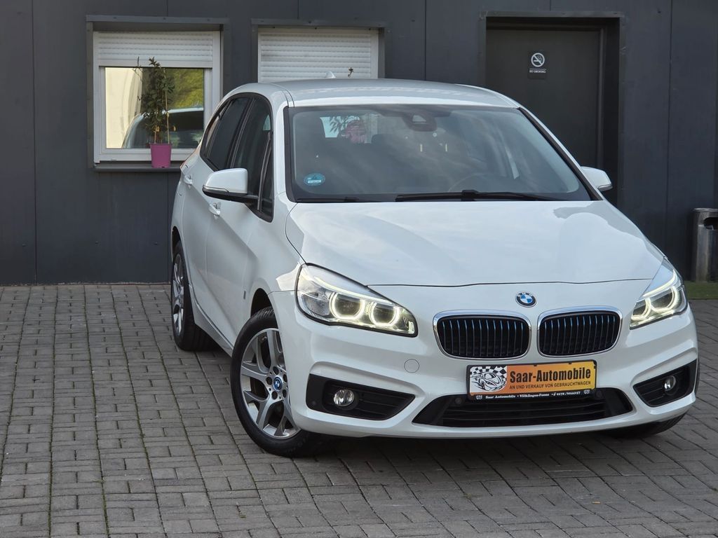 Image of BMW 225