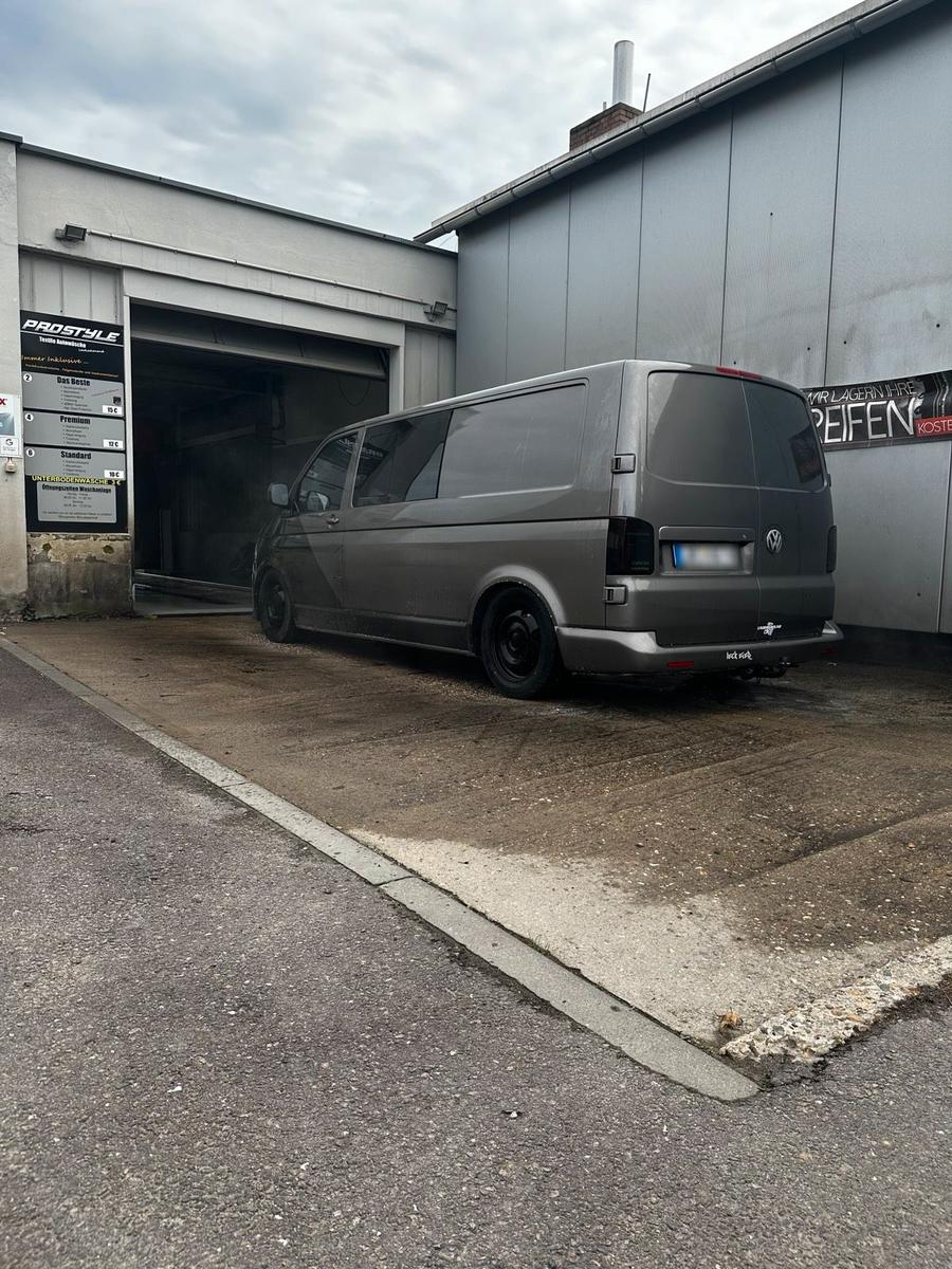 Volkswagen T5 Kombi