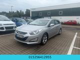 Hyundai i40 - 1.6 Benzin/Gas - TÜV 04/28 - Hyundai i40 mit Benzin-Antrieb: Kombi, 2.0