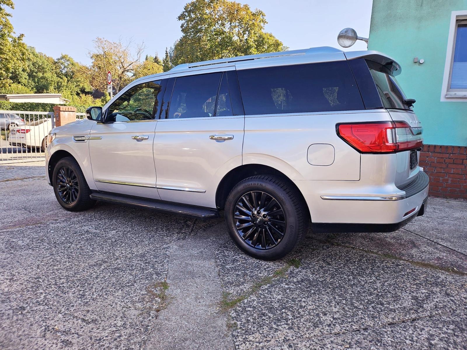 Lincoln Navigator 3.5 V6 7-Sitzer
