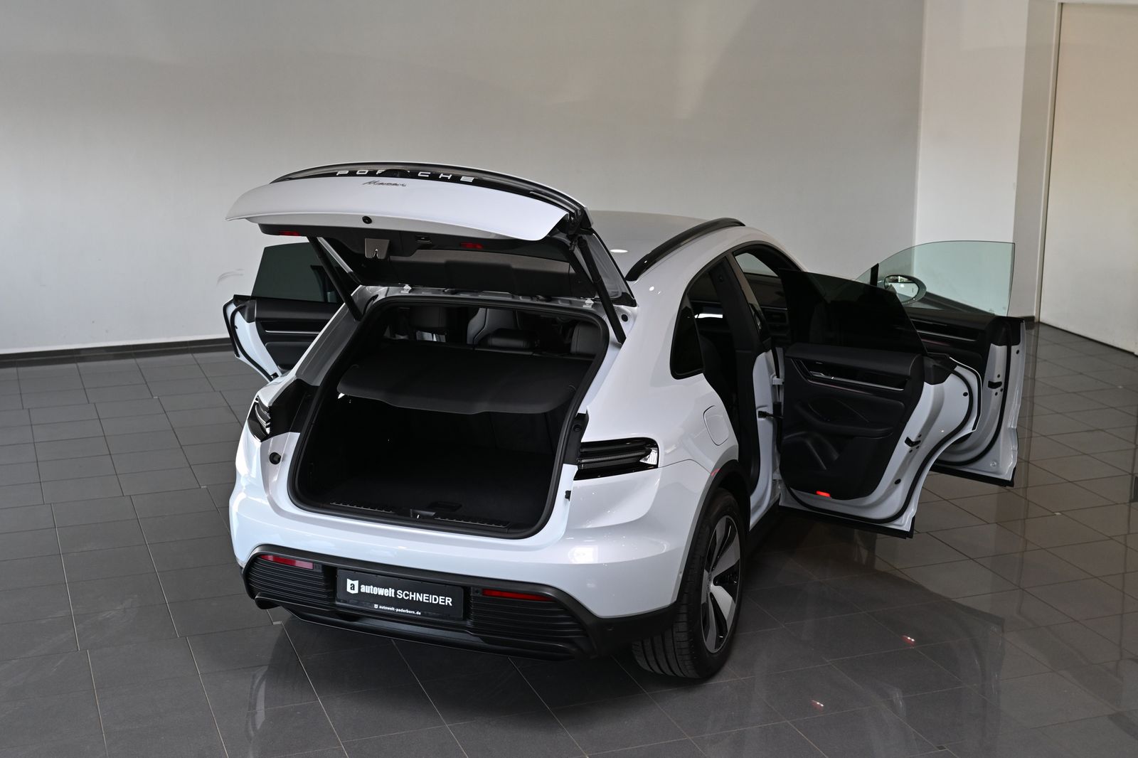 Porsche Macan Electric 100 kWh HUD ACC Leder CarPlay LED foto 6