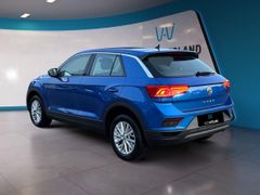 Fahrzeugabbildung Volkswagen T-ROC 1.0 TSI  DAB PDC SH CLIMATRONIC START/STOP