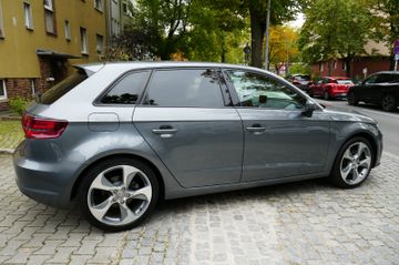 Fahrzeugabbildung Audi A3 Sportback Ambition aus 1. Hand