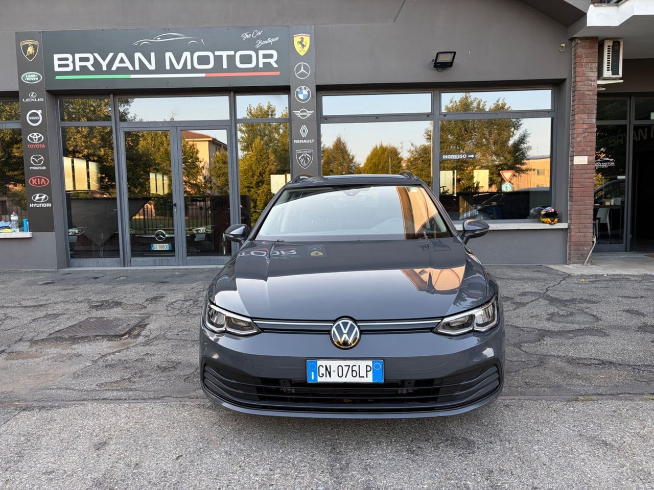 Volkswagen Golf Variant 1.0 eTSI EVO DSG Life imagem 2