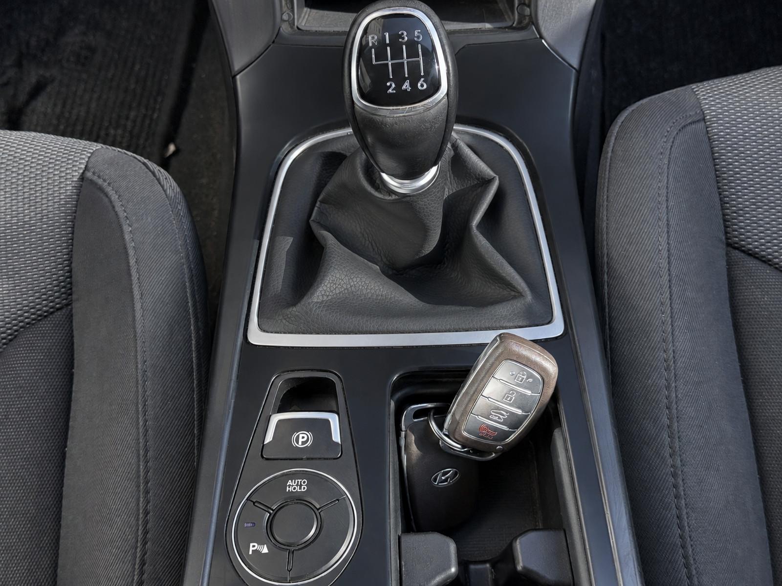 Hyundai i40 2013 — photo 13
