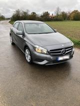Mercedes-Benz Mercedes A180 W176 Modell 2013 - Mercedes-Benz W201