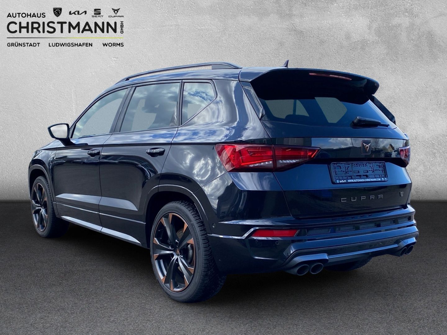 Fahrzeugabbildung CUPRA Ateca VZ 4Drive Raucherauto