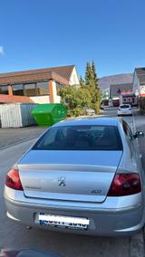 Peugeot 407 - Peugeot 407 mit Benzin-Antrieb: Coupe