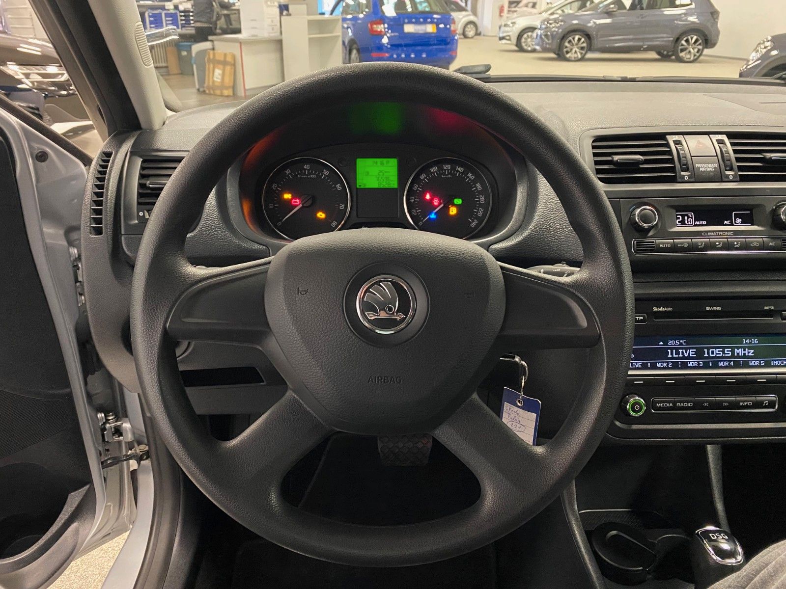 Fahrzeugabbildung SKODA Fabia 1.2l TSI 77kW Fresh+KLIMAAUTOMATIK+SHZ+PDC