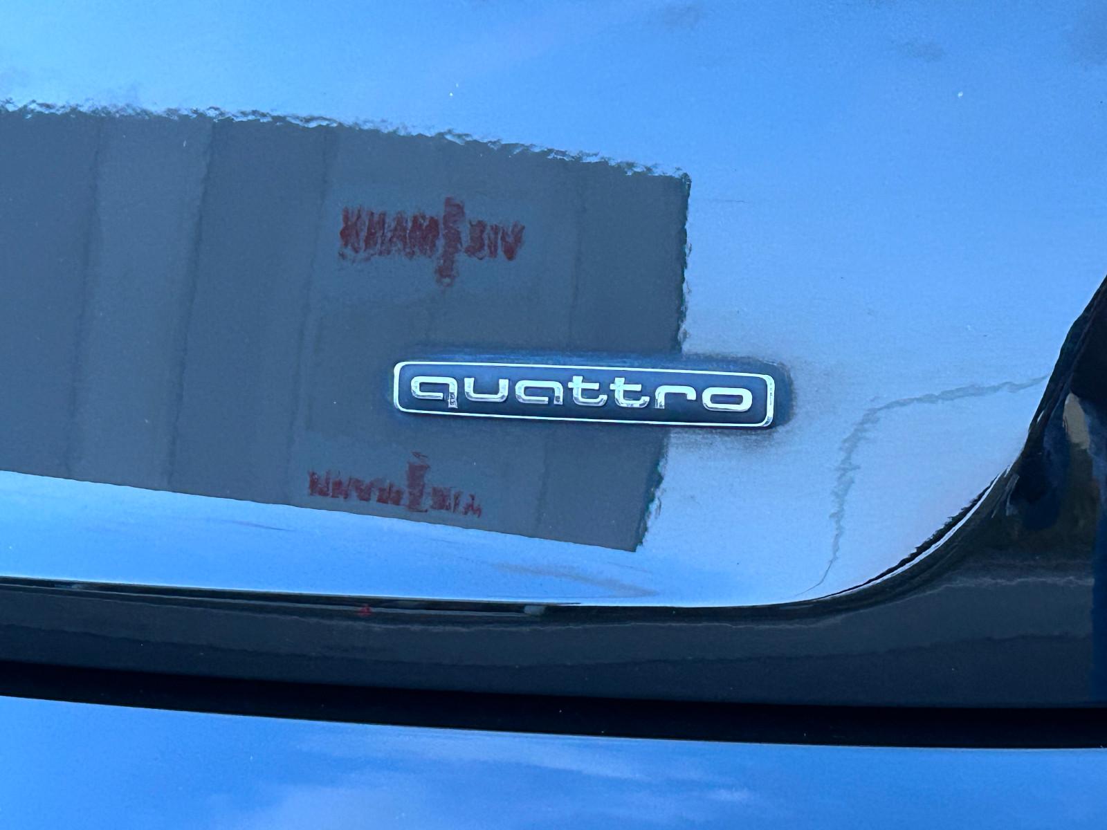 Audi Q5 quattro sport 2,0 Ltr. Aut. Navi Xenon Kamera